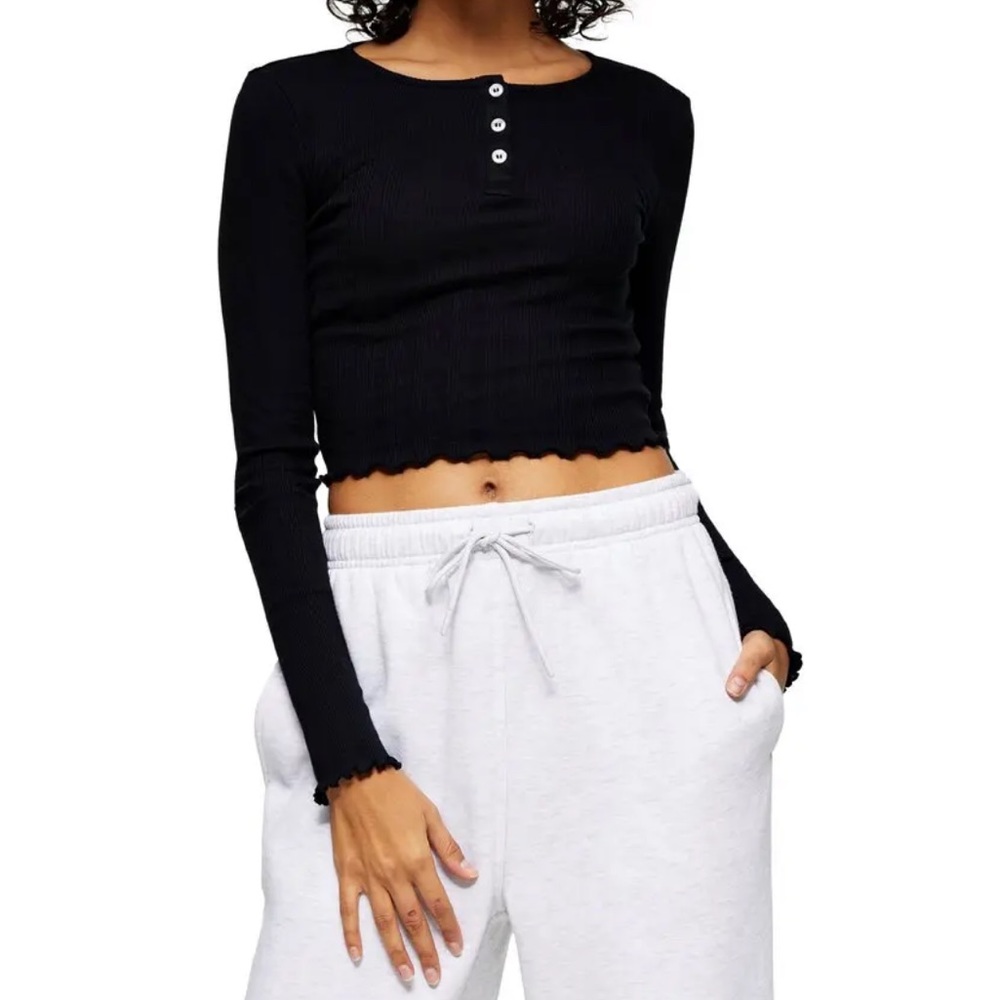 Top Shop | Long Sleeve Henley Crop Top
